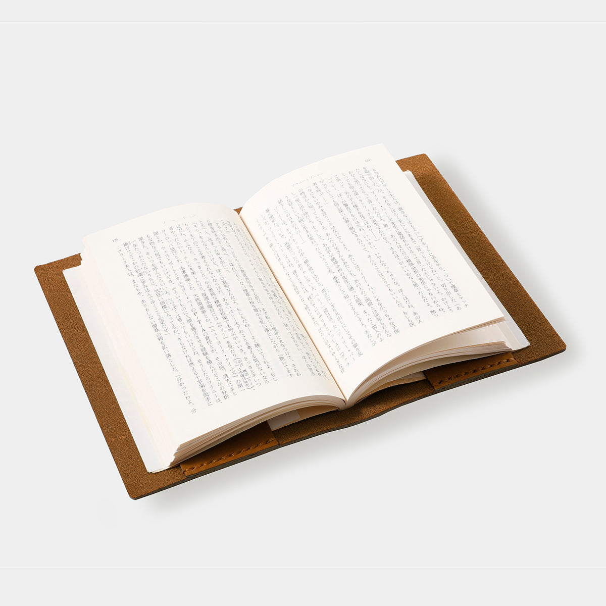 Traveler’s Notebook TF Leather Book Cover Paperback Size (07100561)