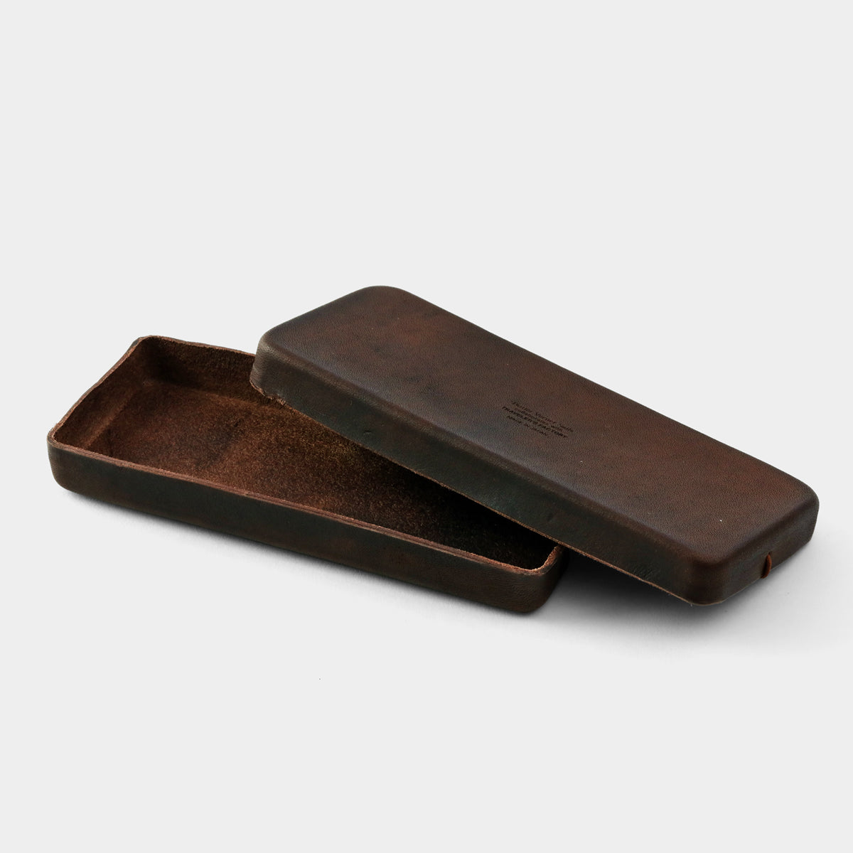 Traveler’s Company TF BVS Molded Leather Pen Case
