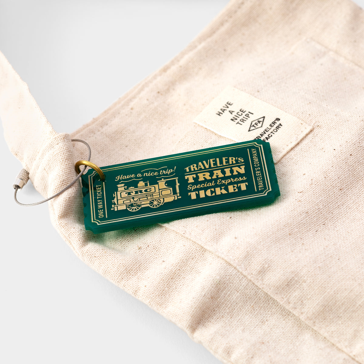 TF Traveler’s Train Acrylic Keychain  (07101046)