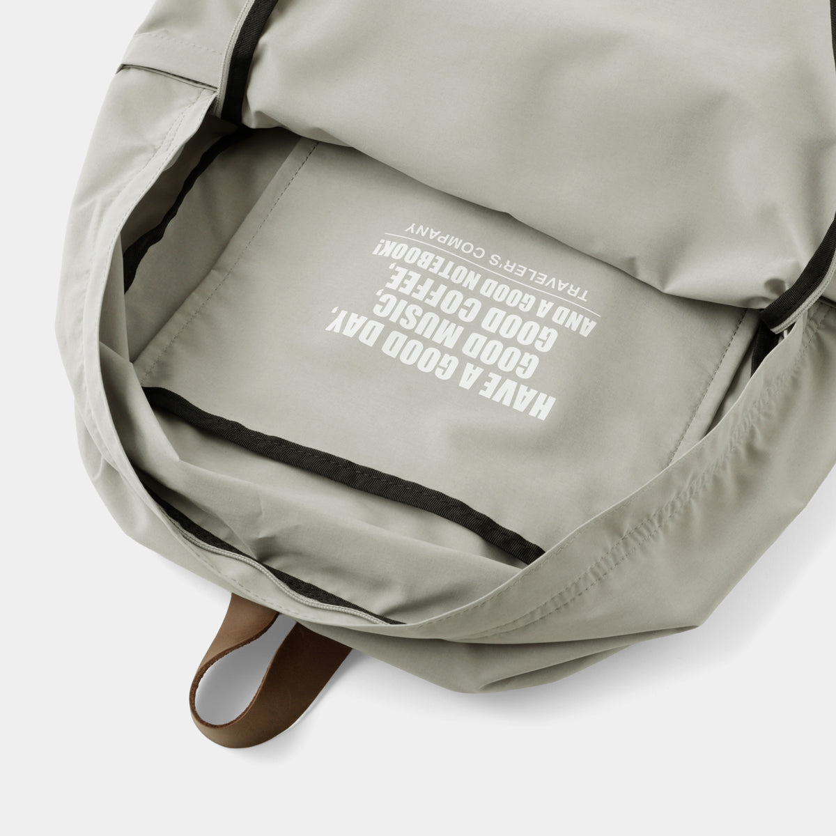 TO&FRO TRAVELER'S COMPANY Standard Backpack (07152439)