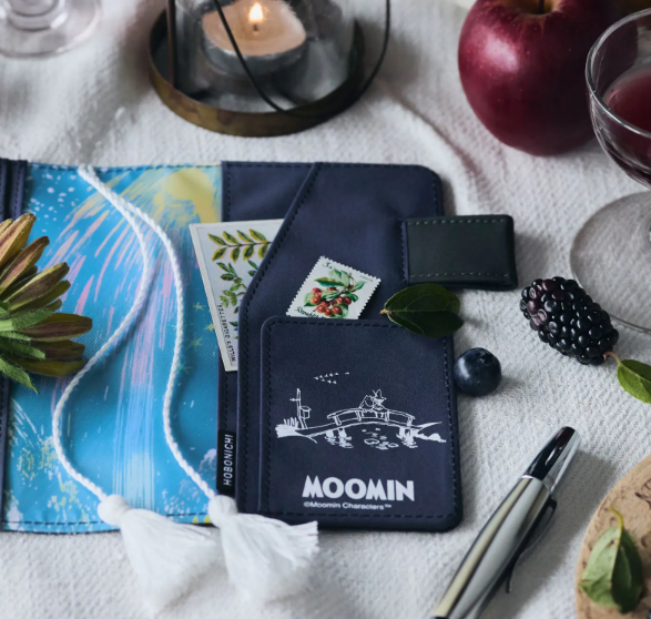Hobonichi Techo 2027 Moomin “Big Party at Night” A6 Planner Cover