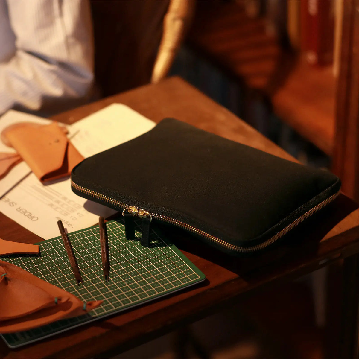 Hobonichi Black Large Drawer Pouch