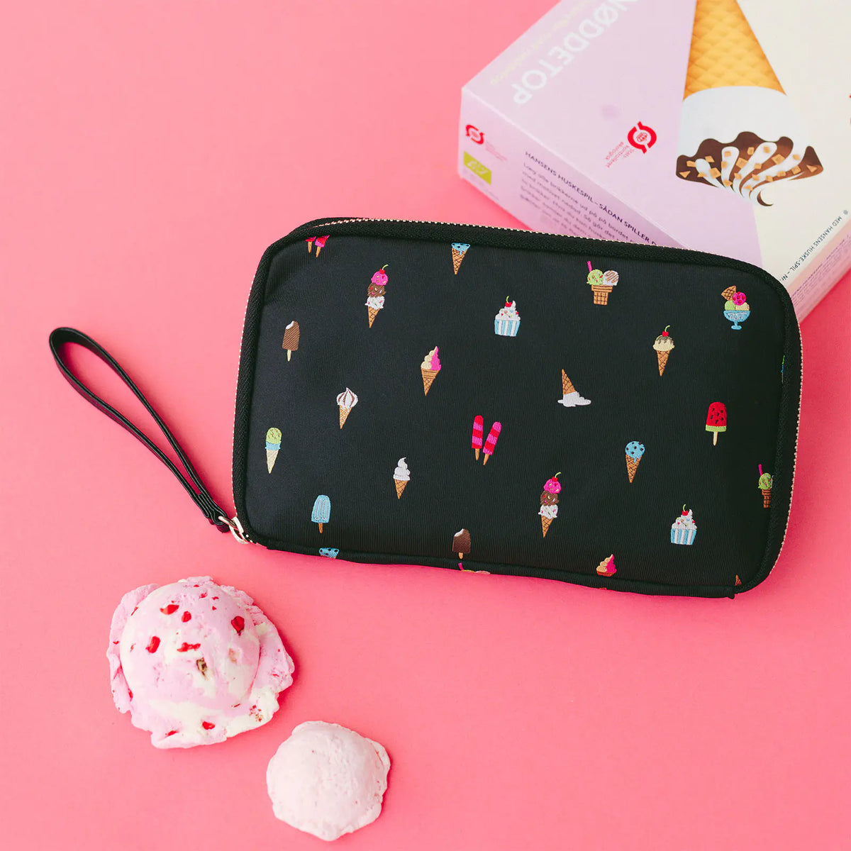 Hobonichi Techo Tie & Chief “Happy Ice Cream” Large Sister Drawer Pouch