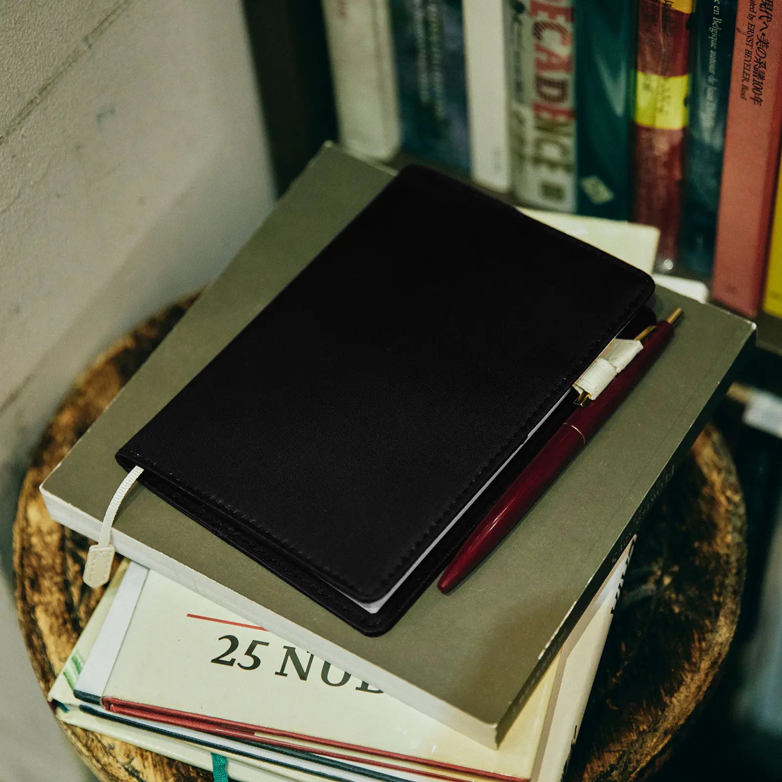 Hobonichi Techo 2027 BS Light Day-Free A6 Planner Cover