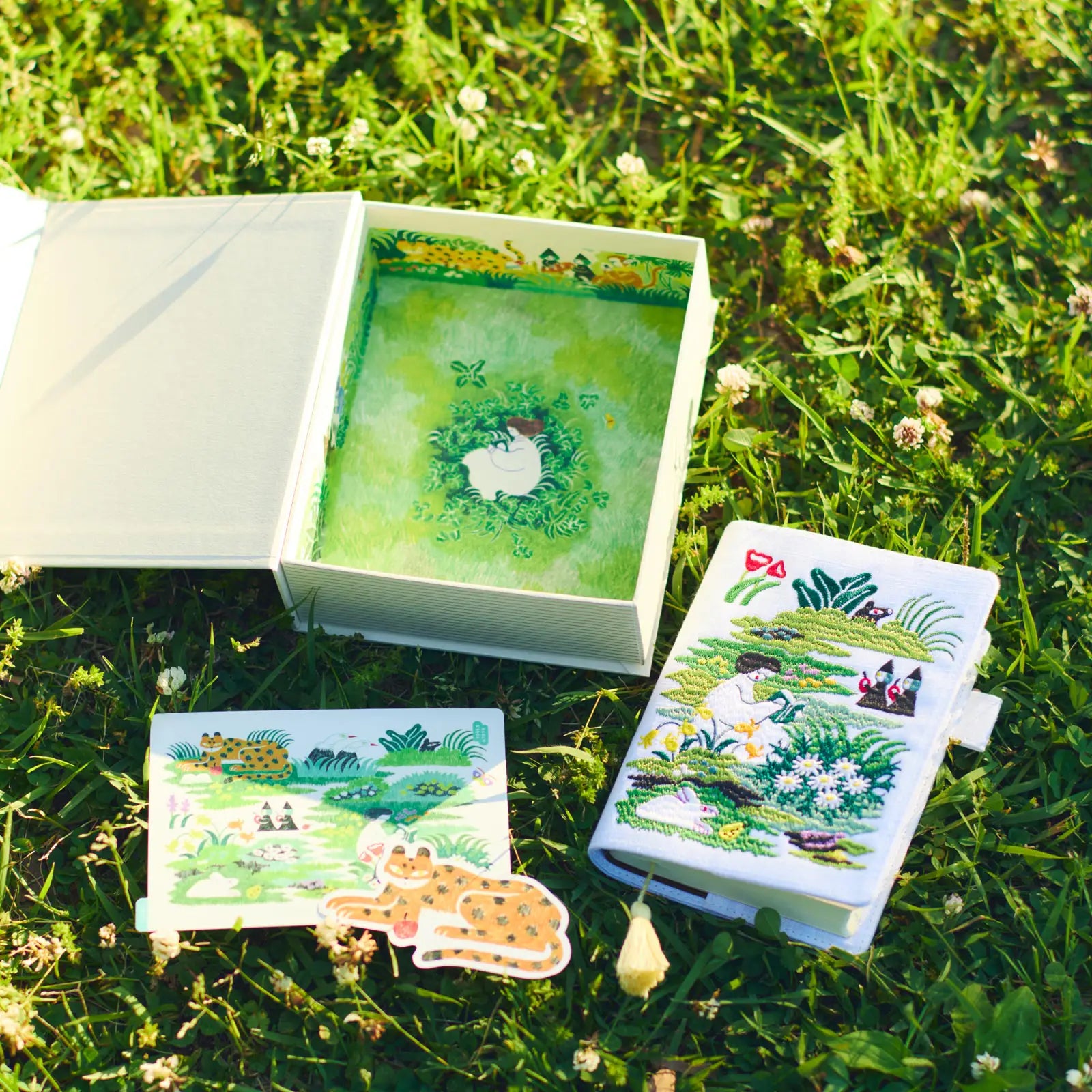 Hobonichi Techo 5-Year Diary 2027–2031 Gift Set haconiwa Japanese Edition