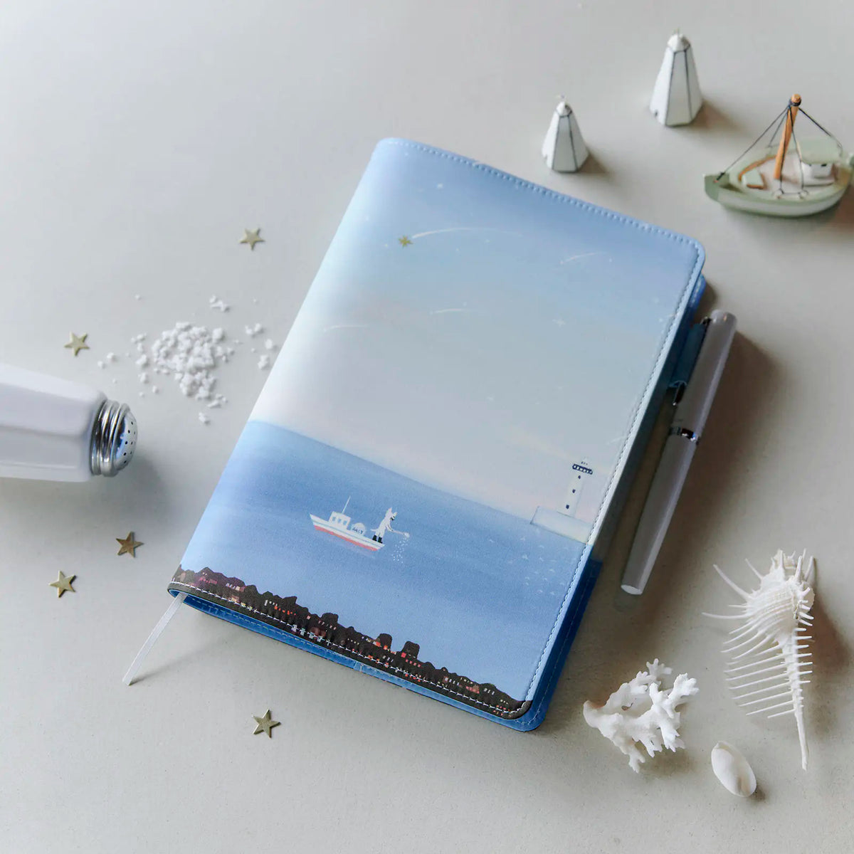 Hobonichi Techo 2027 Hiroko Kubota “Dream the Sea Had at Dawn” Large 5-Year Techo Cover A5