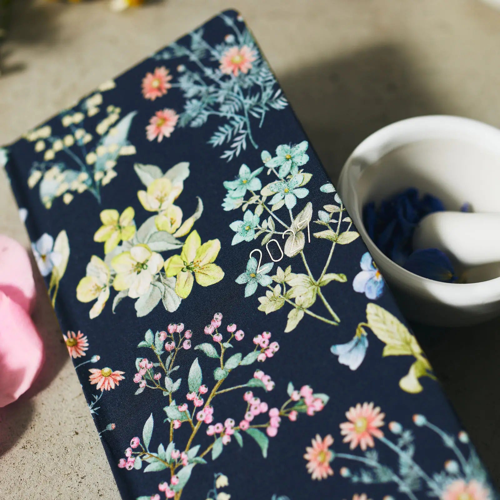 Hobonichi Techo Weeks 2027 Floral Remedy Planner