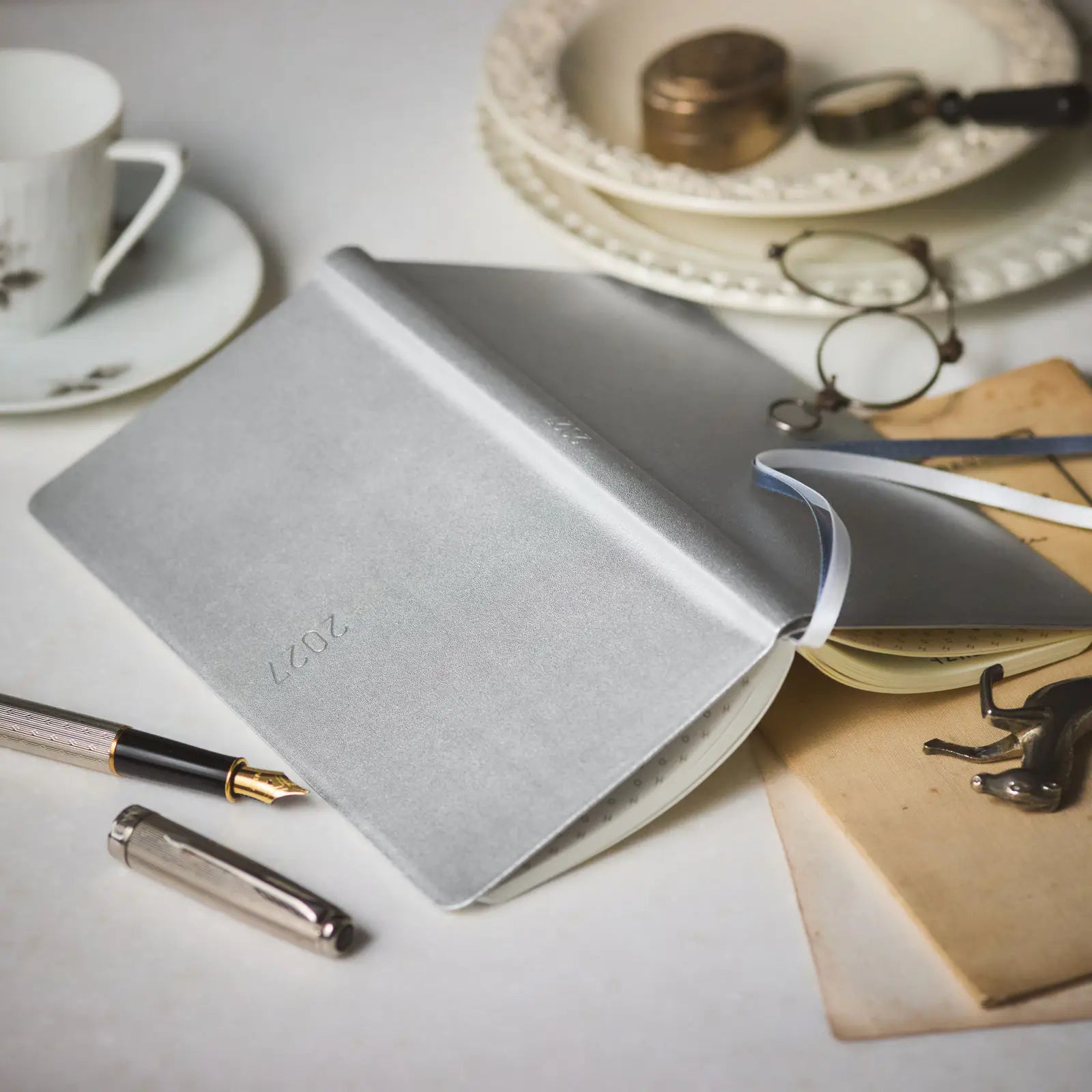 Hobonichi Techo Weeks 2027 Fine Classic “Noble Silver” Leather Planner