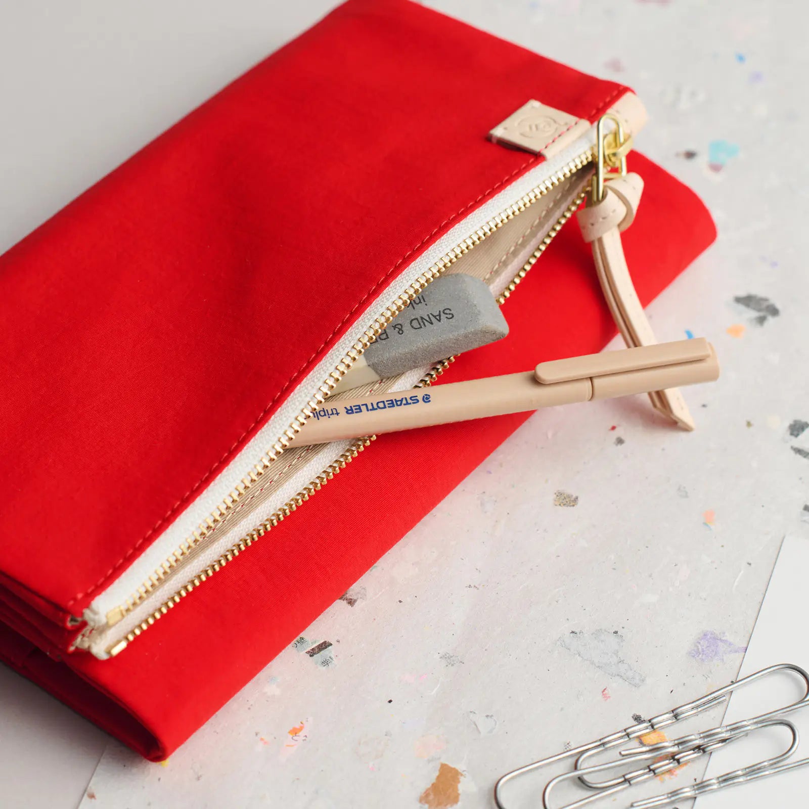 Hobonichi Techo 2027 tragen Red Weeks Planner Cover