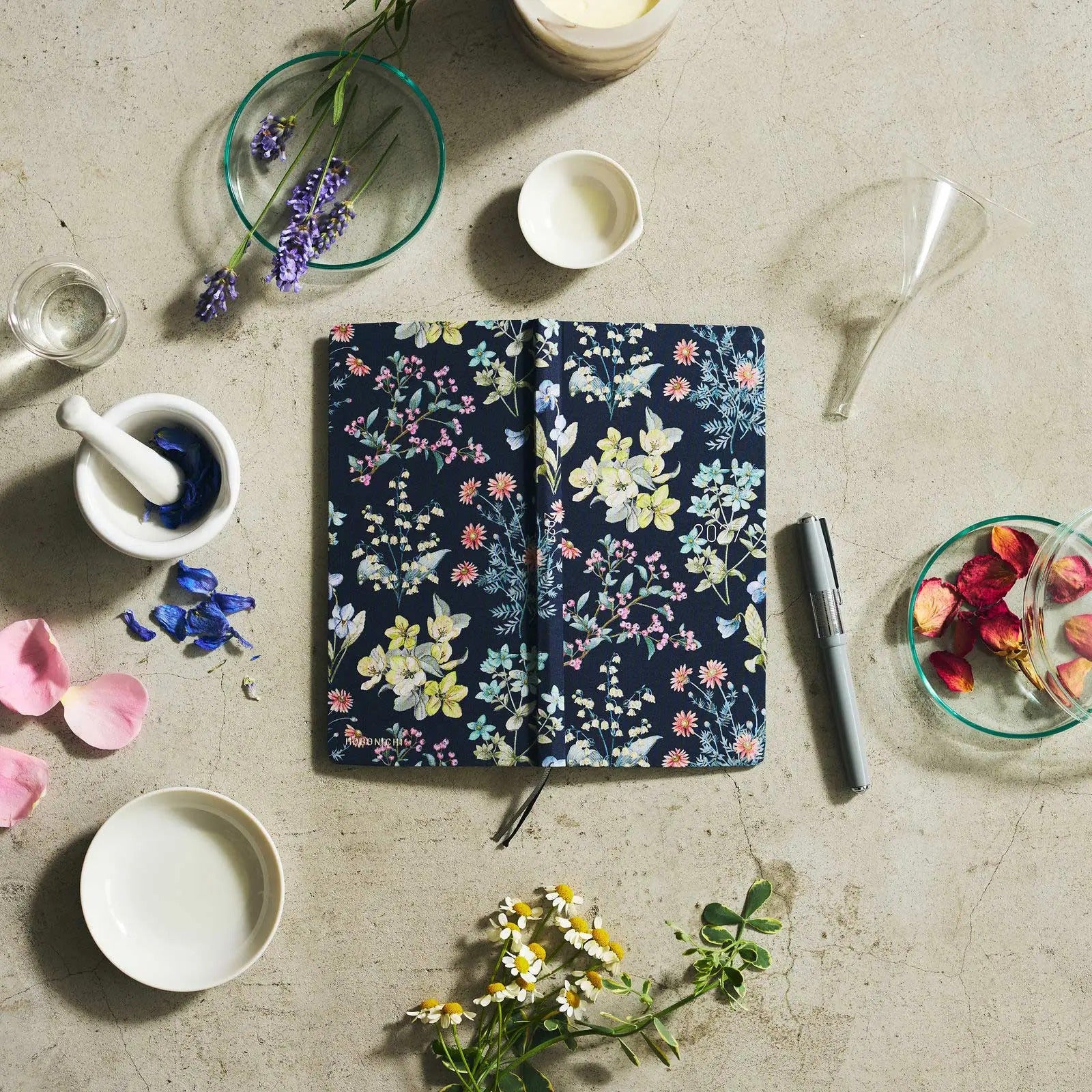 Hobonichi Techo Weeks 2027 Floral Remedy Planner