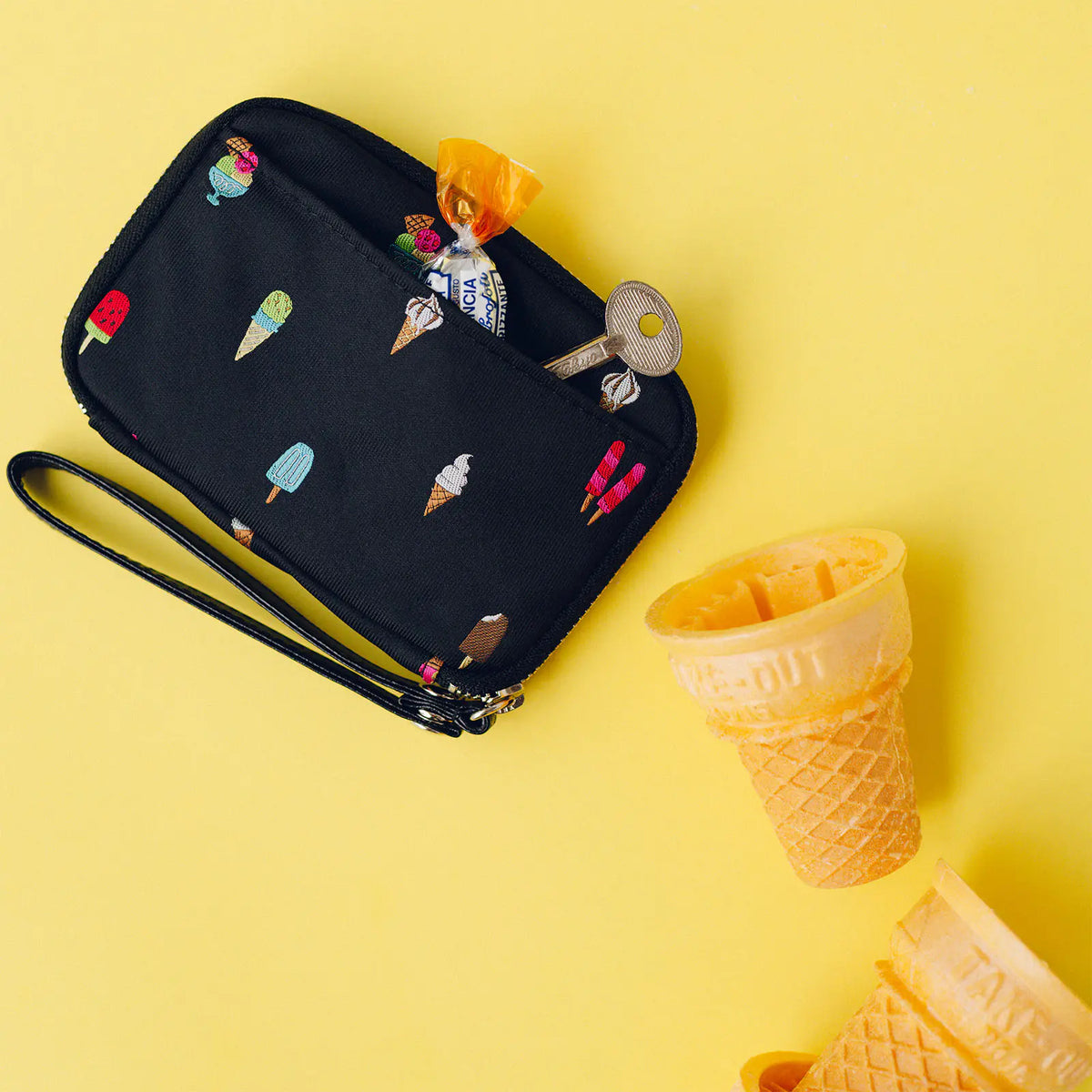 Hobonichi Techo Drawer Pouch Pocket “Happy Ice Cream” Mini Organizer Pouch