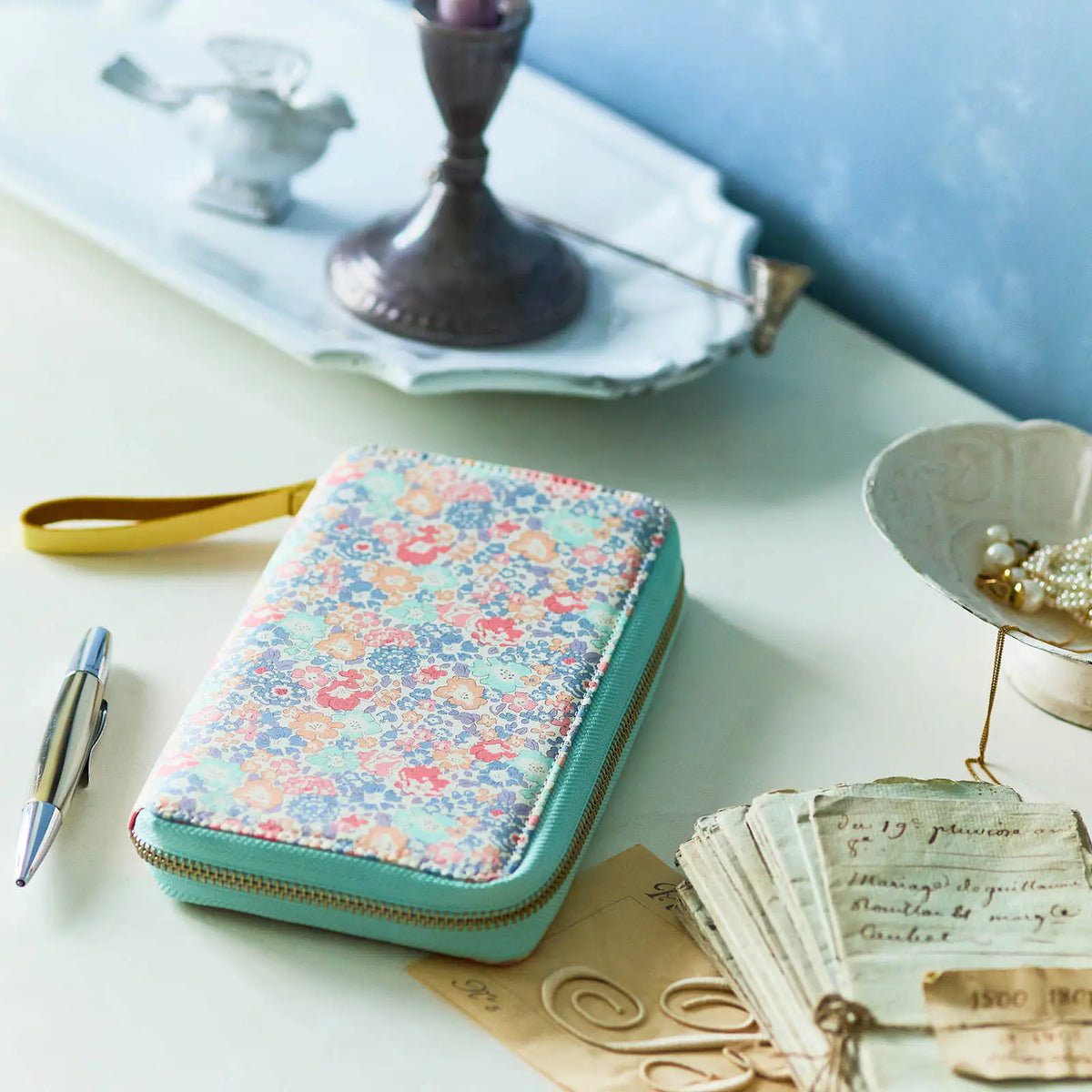Hobonichi Techo 2027 LIBERTY FABRICS Michelle Weeks Zipper Cover