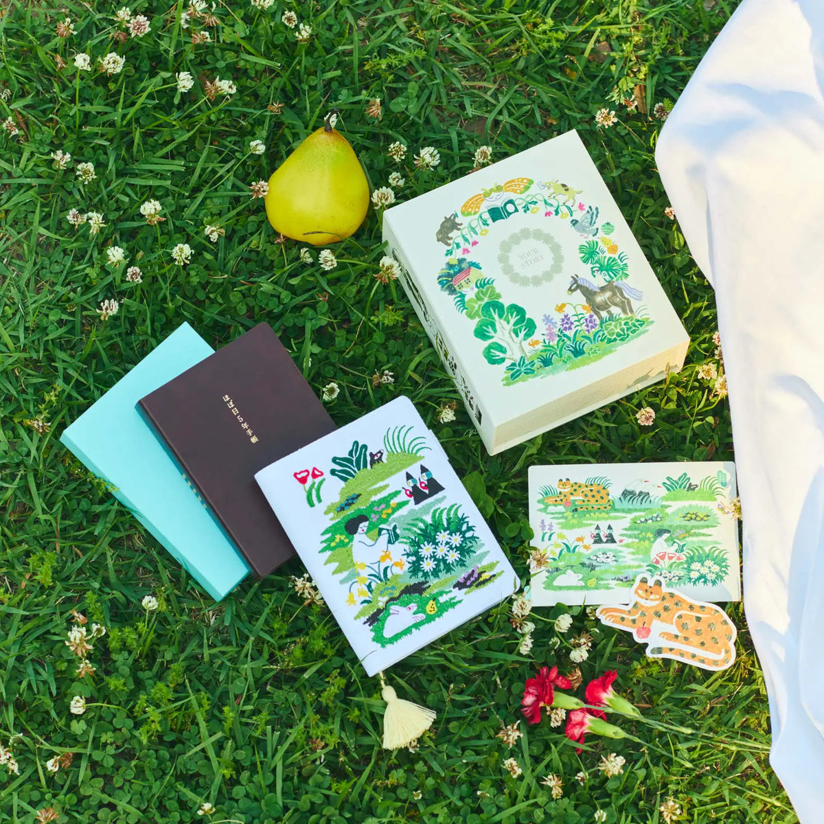 Hobonichi Techo 5-Year Diary 2027–2031 Gift Set haconiwa Japanese Edition