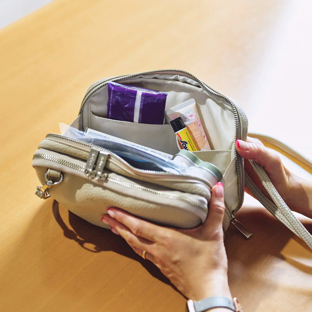Hobonichi Just Enjoy Pouch – Fumika Hideshima Shoulder Organizer Bag